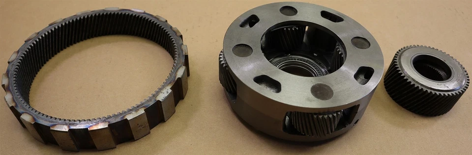 Front Differential Carrier Kit 24228945 New Old Stock NOS OEM Factory - Image 3 of 4