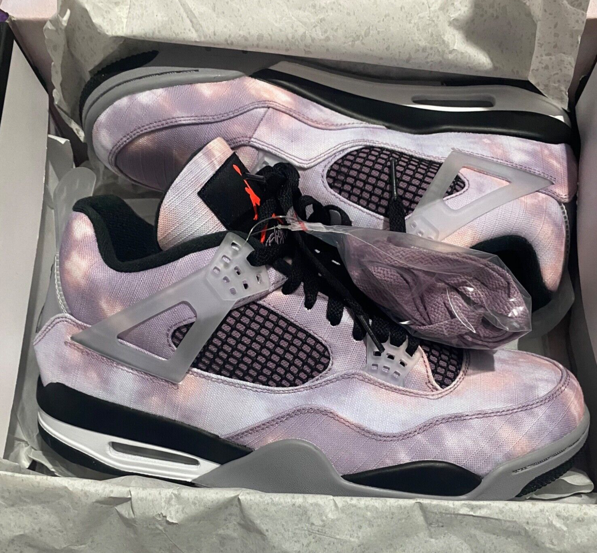 NIKE★AIR JORDAN 4 RETRO SE★AMETHYST WAVE/BRIGHT CRIMSON Nike Air Jordan 4 Retro SE Zen Master Amethyst Wave DH7138
