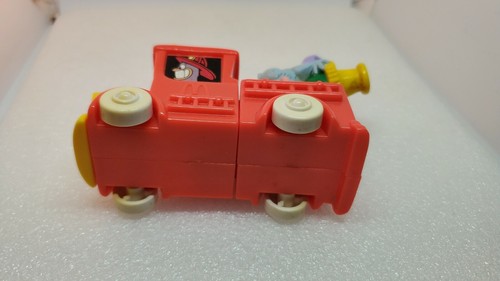 Vintage Collectable McDonald's Happy Meal Red expandable Fire Truck Chicken - Picture 4 of 7