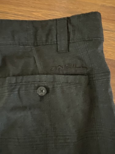 Oneill Black & Gray Plaid Shorts Men’s Casual Size 40 x 10 EUC - Picture 11 of 15