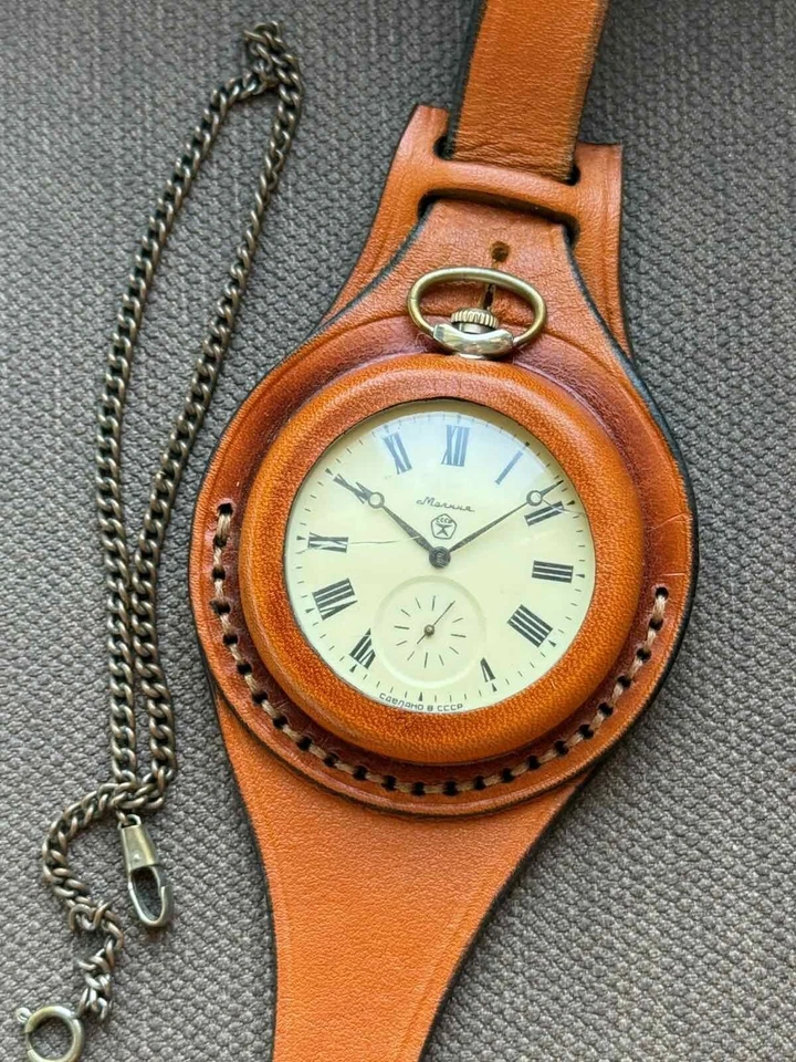 VINTAGE Molniya Pocket Watch Wolf Mechanical Leather Strap Russian Soviet USSR - Image 3 of 4