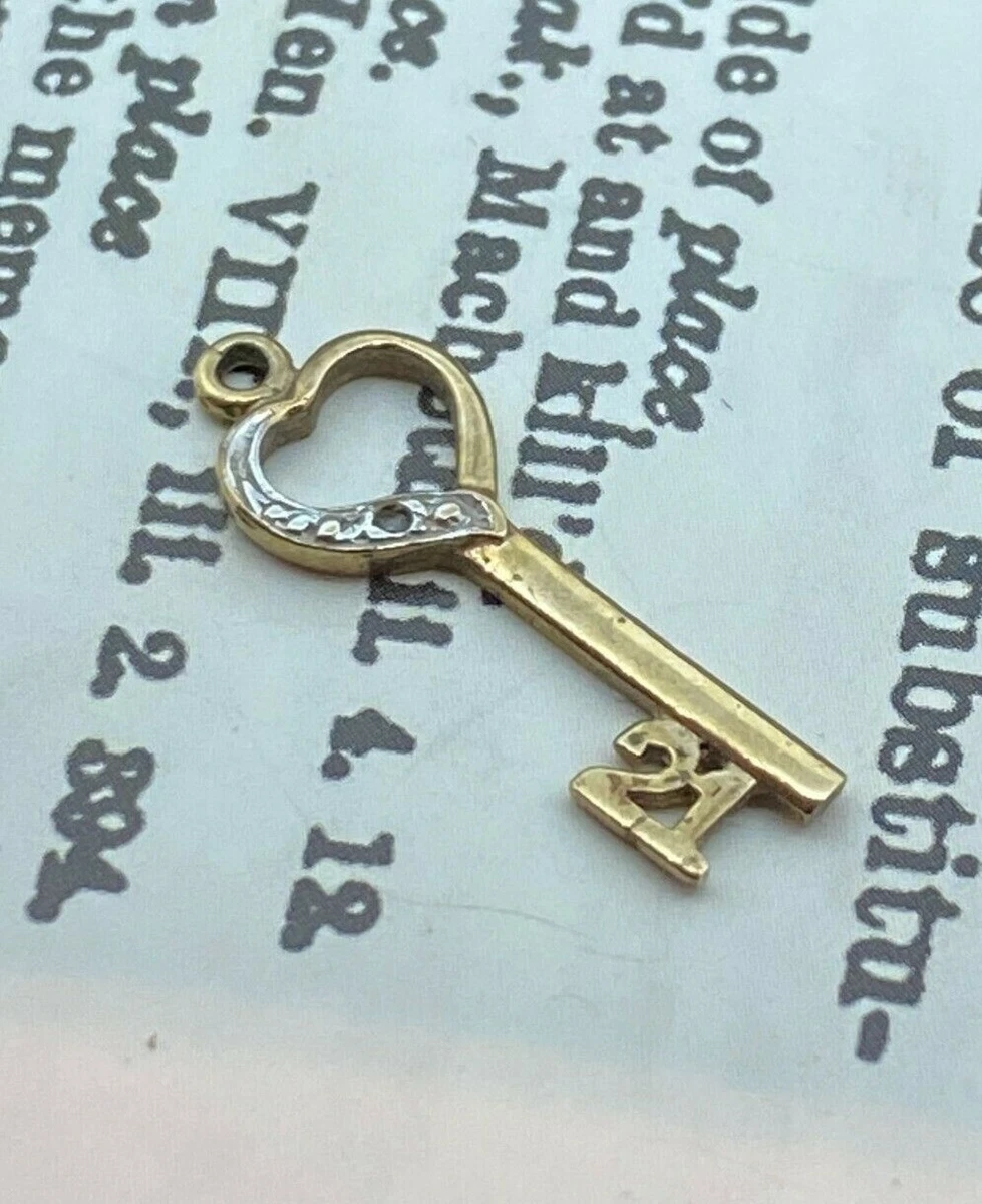 21st key pendant gold outlet
