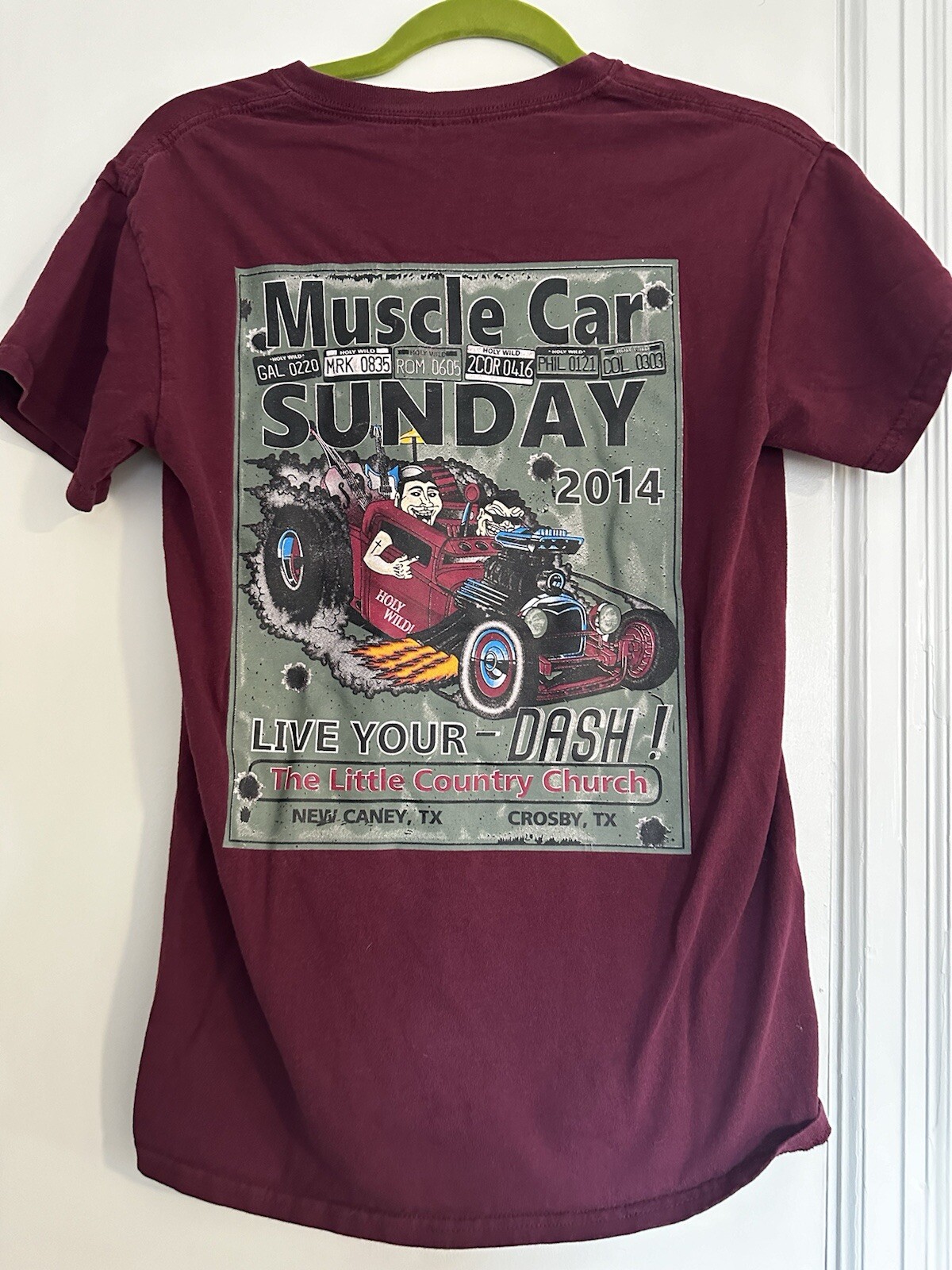 Men’s Small  Holy Wild Muscle Car Sunday Maroon Tee Small