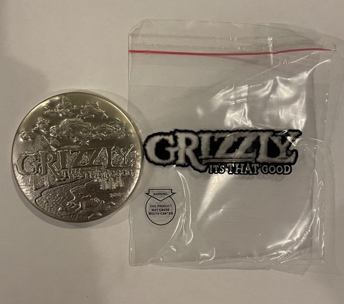 Grizzly Snuff Metal Can Lid - Picture 2 of 2