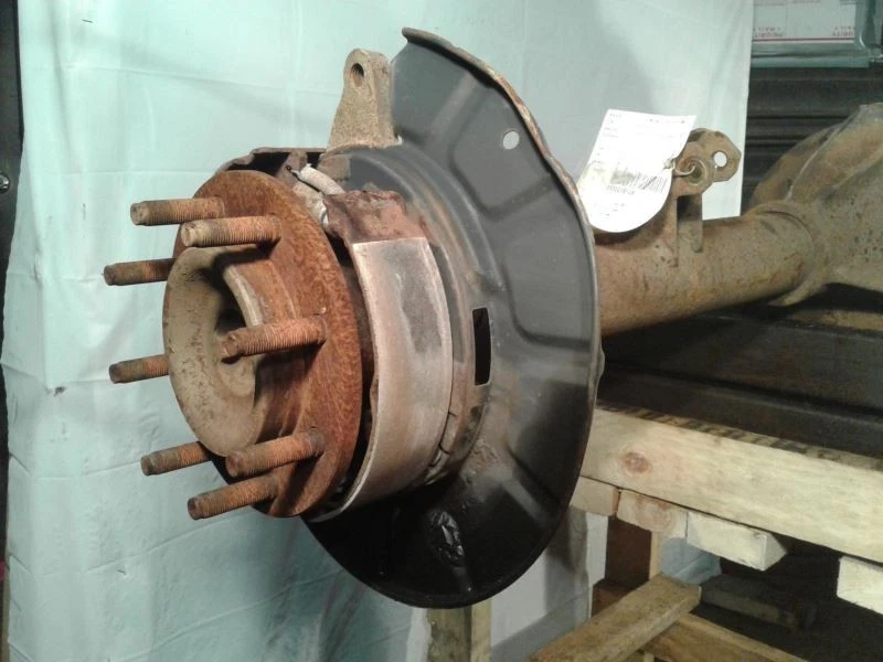 Rear End Axle Assembly 08 2008 Ford E150 Van 3.73 Gear Ratio 119K Miles - Изображение 2 из 4