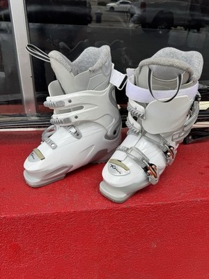Rossignol Women's Ski Boots White/Gray Size 25.5 Ratchet Buckle Metal Buckles