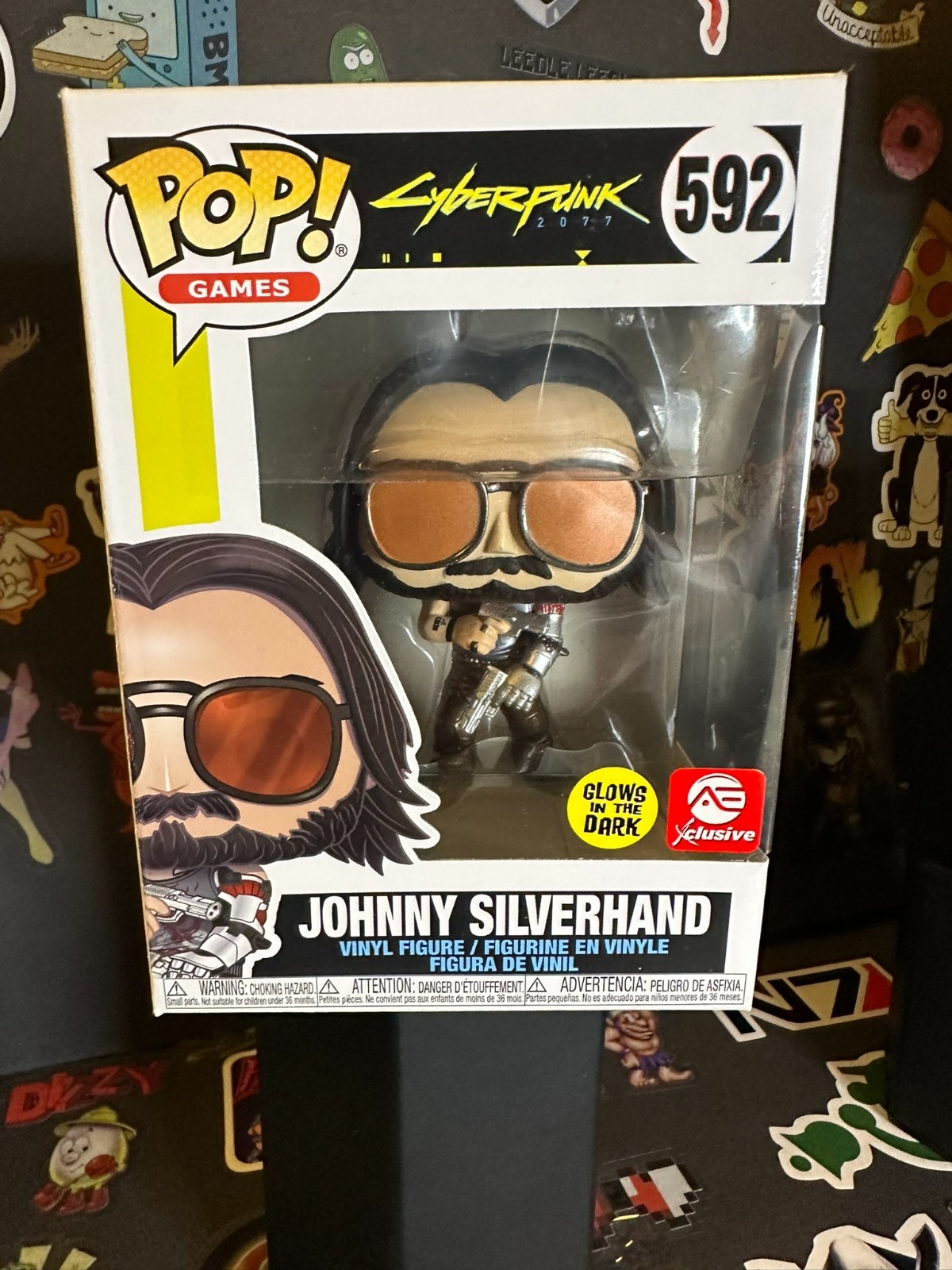 Funko Pop! Cyberpunk - Johnny Silverhand #592 Glow In The Dark Ae Exclusive Gitd