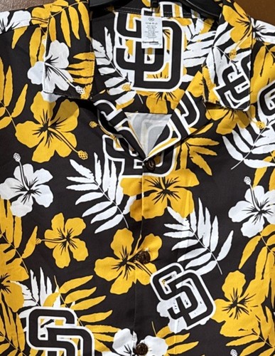 San Diego Padres Shirt Medium Button Front Short Sleeve 100% Polyester - Picture 3 of 7