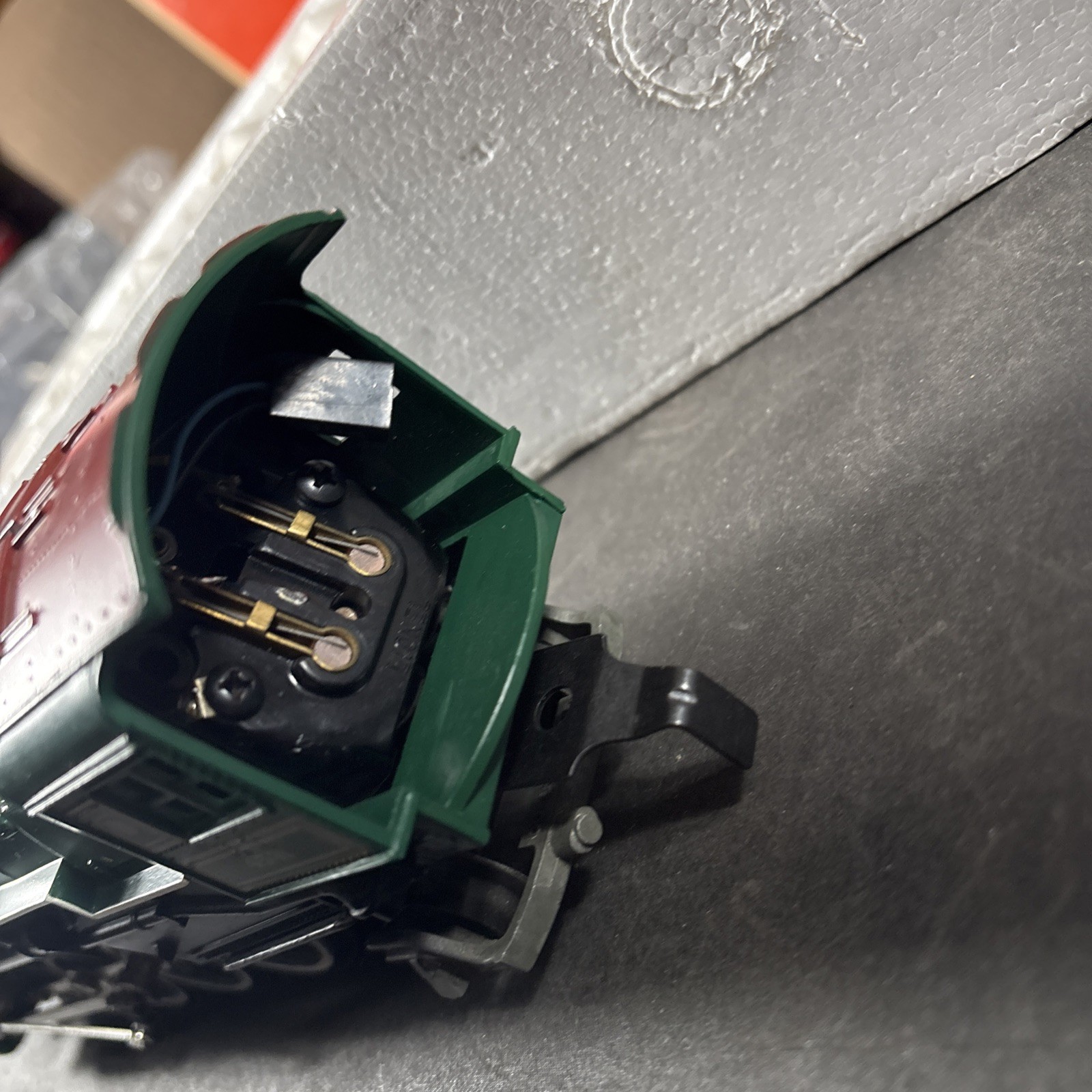 FAMOUS AMERICAN RAILROAD 2-8-2 SOUTHERN MIKADO STEAM ENGINE & TENDER #6-8309 NEW