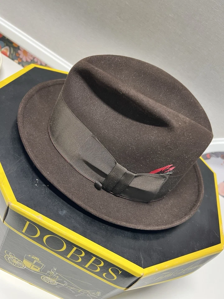 VTG Dobbs Fifth Avenue Brown Hat Wool Felt Fedora Black Ribbon Red Feather 1960s - Image 4 of 4