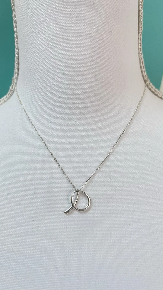 Colgante Tiffany & Co. Elsa Peretti alfabeto letra A en plata NUEVO $575 Foto 3 de 4