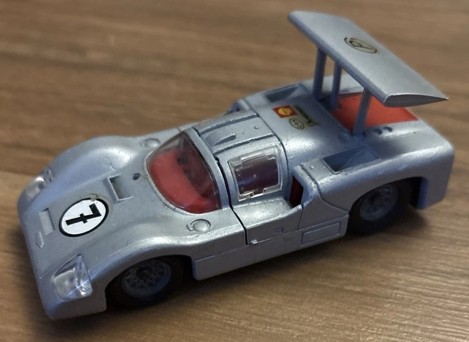 Solido 169 Chaparral 2F color plata con calcomanía #7 hecha en Francia escala 1/43 Foto 2 de 4