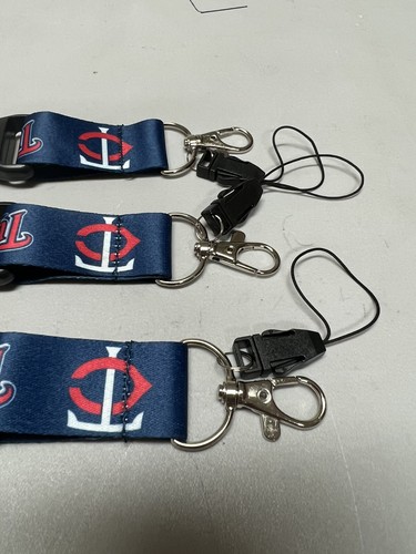 Minnesota Twins Baseball MLB Lot Of 3 Lanyard Key Ring Keychain Safety Clip New. - Picture 12 of 12