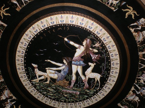Vintage ADIS Greek Mythology Goddess ARTEMIS Plate ~ Hanging Wall 13.5" GREECE - Picture 2 of 10