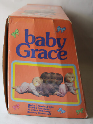 RARE VINTAGE 80'S BABY GRACE CRAWLING CRYING MOMMY PACIFIER