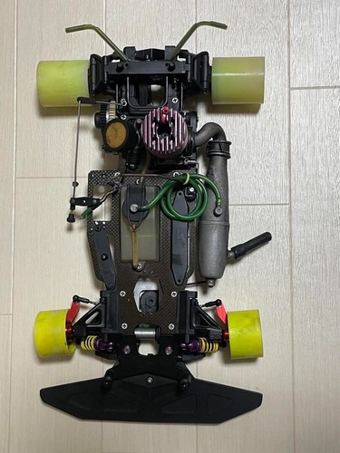 Serpent Excel 1/8 RC engine car Junk - Picture 2 of 10