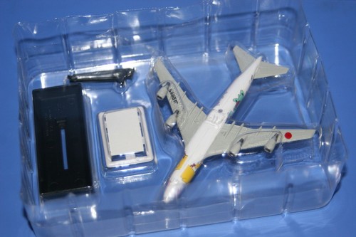 Boeing 747-400D ANA Pokemon Jet 1998 1/700 Takara Japón - Imagen 5 de 9