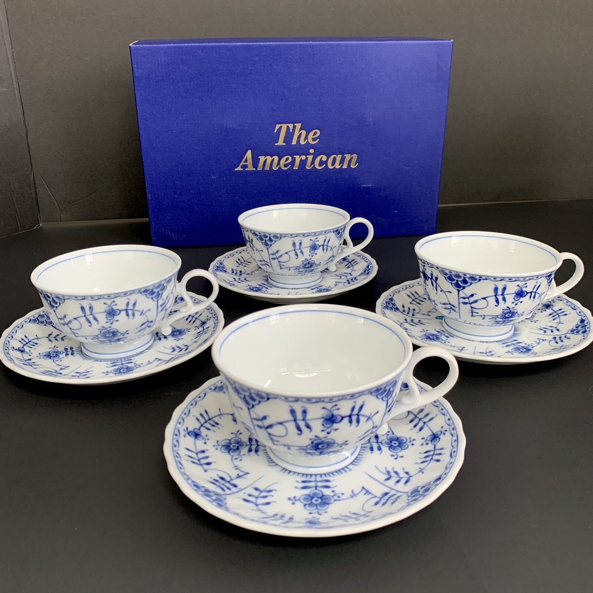 8 PC Fine China Porcelain Tea Cup Set Blue & White Flowers