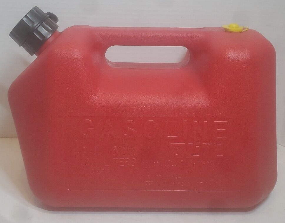 BLITZ 11815 PREBAN 21/2 GALLON VENTED PLASTIC 2 GAL 8 OZ GAS CAN W
