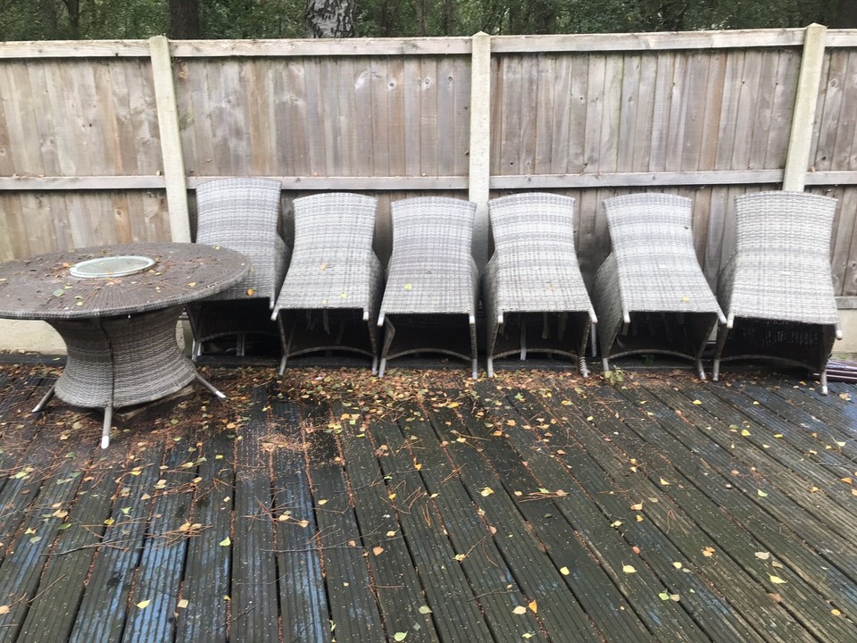 rattan garden furniture set see photos table parasol base 6 chairs eBay