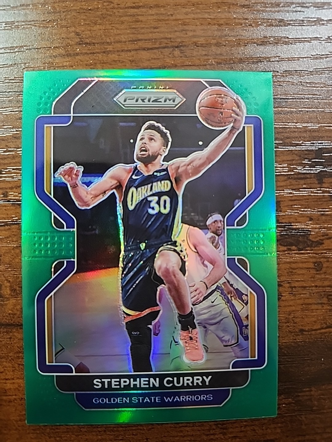 Steph Curry Green Holo PRIZM 2021-22 Panini Prizm #154 Parallel GS Warriors. 300