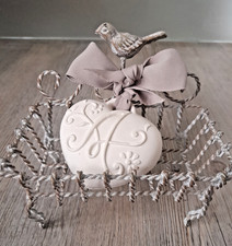 SHABBY CHIC DEKO ABLAGE AUS METALL KÖRBCHEN VINTAGE PLUS DUFTSTEIN/HERZ