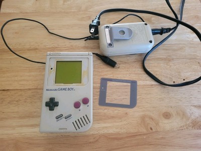 Nintendo Game boy DMG-01 & Rechargeable Battery Pack TESTED