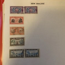 WORLDWIDE Stamps UNCHECKED. On page or part. *NEW ZEALAND*