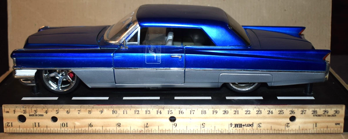 Cadillac 1963 Vehicle Year 1963 Year of Manufacture Contemporary