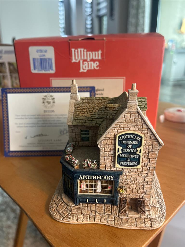 Apothecary. Lilliput Victorian Shops. Box, Deed. Mint. 1997