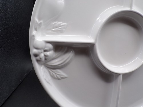 Plato de servidor dividido de 5 secciones Portugal de colección 14" en relieve D25 - Imagen 4 de 7