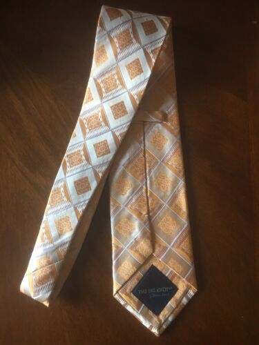 Steven Land The Big Knot Orange Square Pattern Men's Tie. - Picture 3 of 3