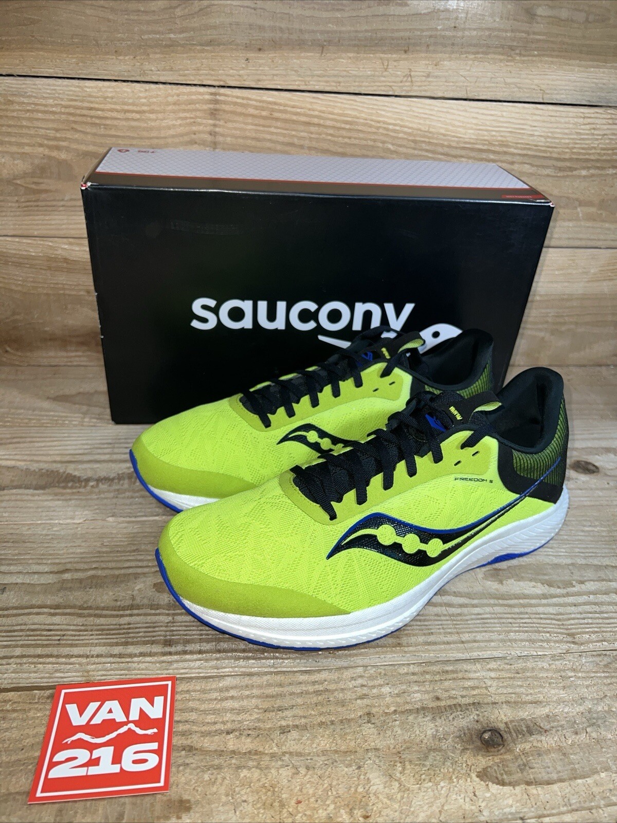 NEW SZ 12 Men's Saucony Freedom 5 Running Shoes Acid Blue Raz S20726