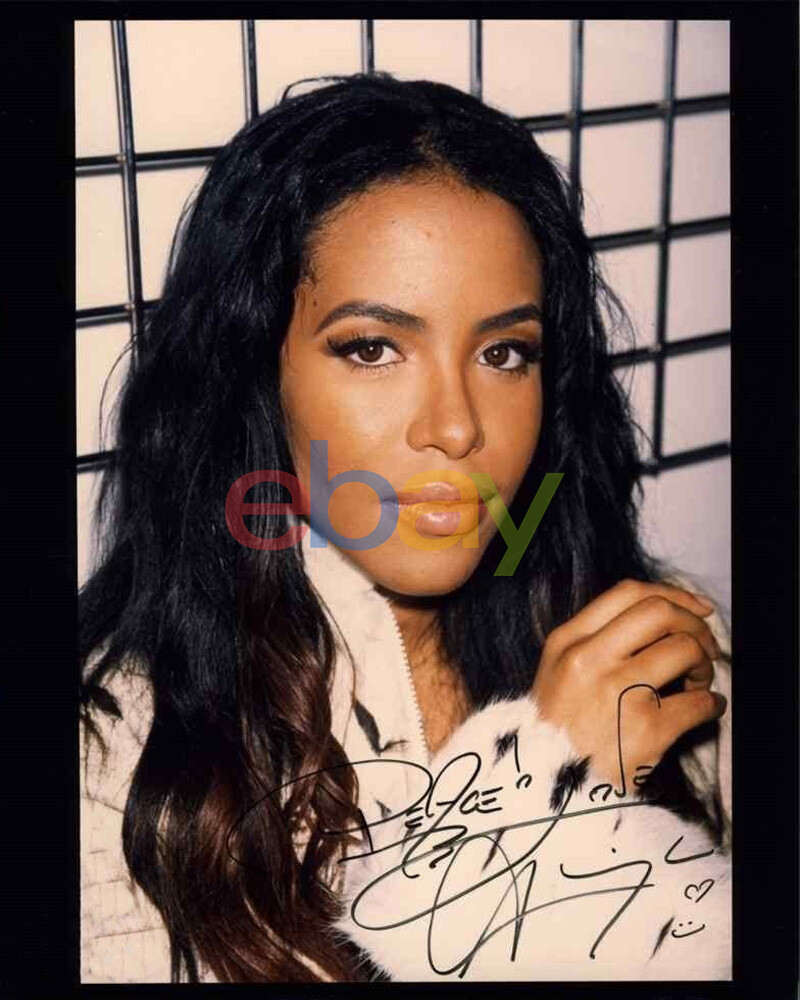 Aaliyah ビンテージポスター 2005年アメリカ製 Aaliyah, Music Album, Red Cd, 90s Music Poster - Etsy