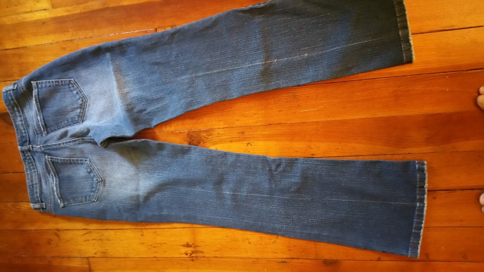 DKNY Bootcut Jeans 4 Gem