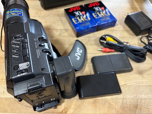JVC GR-SXM240 SXM240U VHS-C Video Camera Camcorder *** BUNDLE ** - Picture 3 of 19