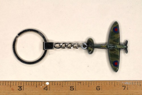 WW2 RAF British Military Aircraft Spitfire Key Fob Enthusiast Aviators Novelty - Picture 2 of 5
