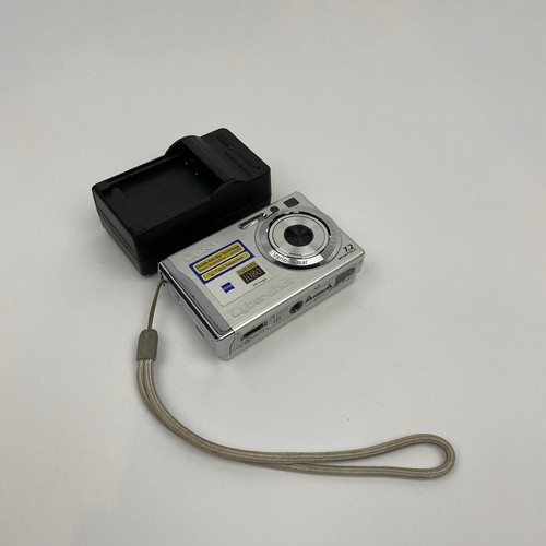 Sony Cyber-shot DSC-W80 7.2MP Digital Camera – 3x Zoom, Tested Works