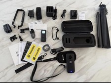 Insta360 ONE X caméra 360° noire avec GPS Smart Remote et accessoires