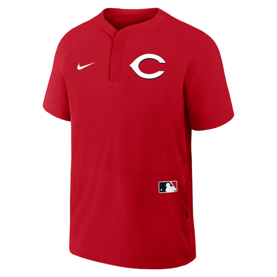 ナイキ メンズ スウェットシャツ Nike Reds Authentic Pregame Raglan Sweatshirt - Red/Black Cincinnati Reds Nike 2025 MLB Authentic Collection Raglan