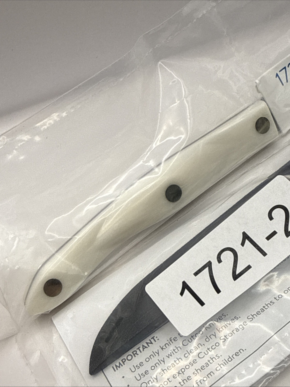 New CUTCO 1721 Trimmer Knife Serrated White Pearl With Sheath 1721-2