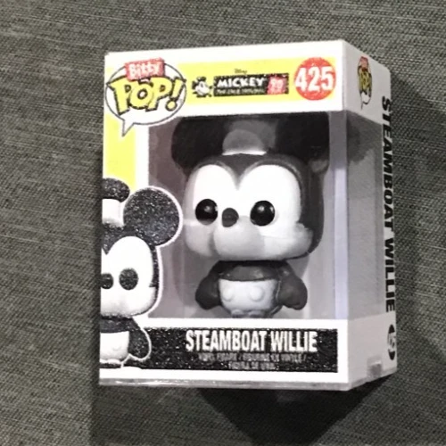 Funko Bitty Pop 425 Steamboat Willie Chase 1/6 Bitty Pop  Mickey Mouse  Disney