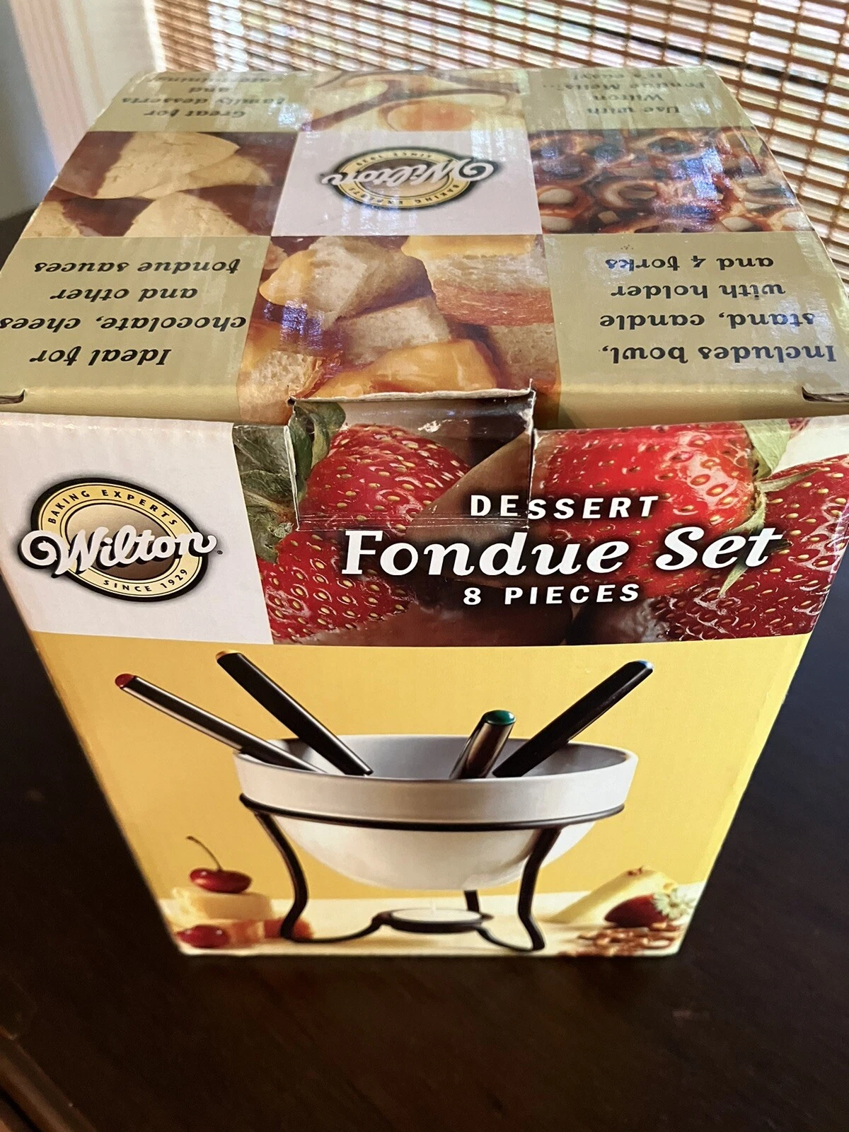 New In Box Wilton Dessert Appetizer Fondue 8 piece Fun Hostess Set! Buy now $20!