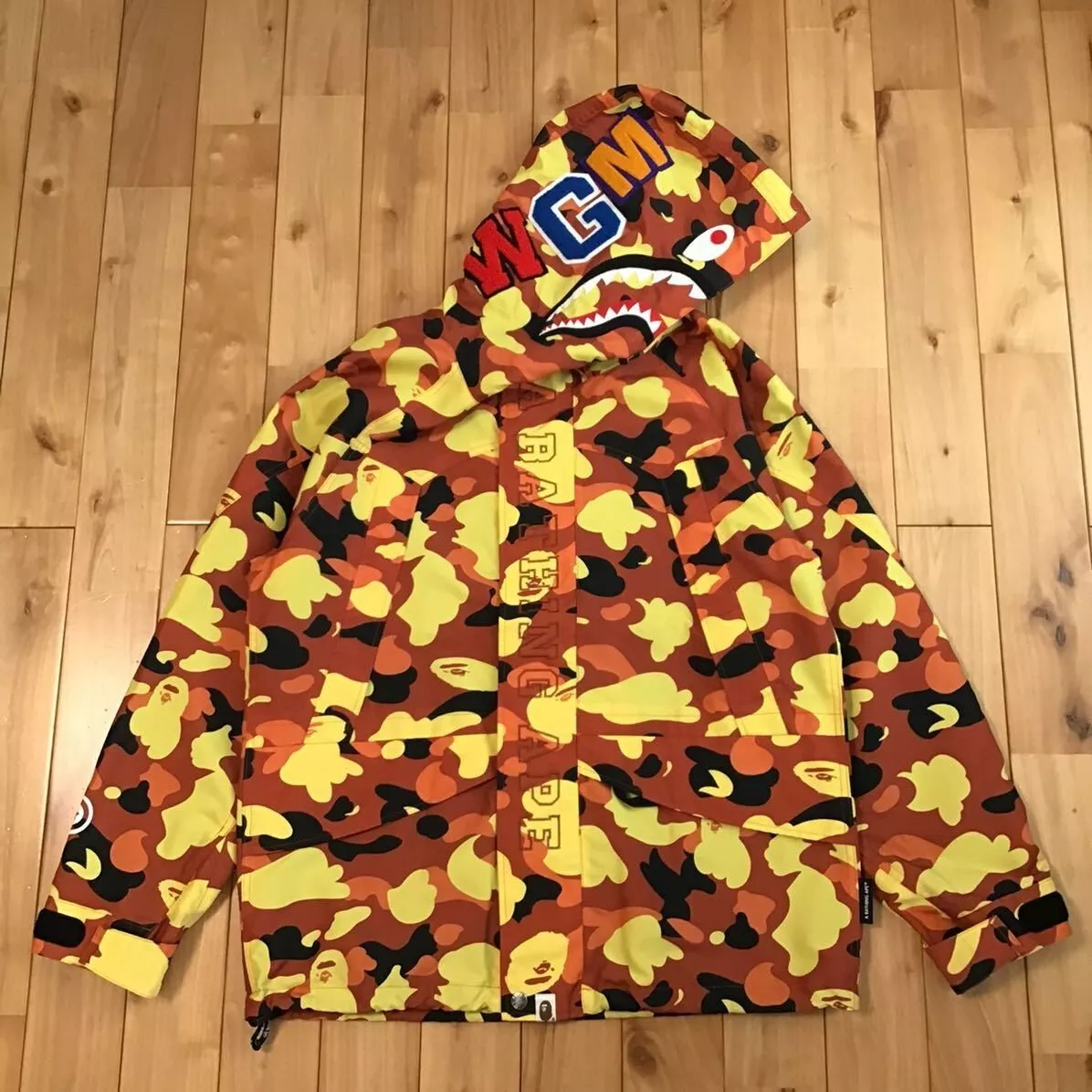 BAPE orange camo shark hoodie snowboard jacket A Bathing Ape Size L