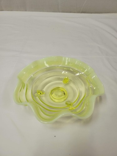 1920'S VASELINE GLASS FENTON CANARY TOPAZ OPALESCENT 3 FOOTED Ruffled Bowl Dish - Picture 4 of 12