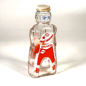 さと　GALAXY SPACEMAN BOTTLE Galaxy Spaceman Syrup Bottle - Etsy
