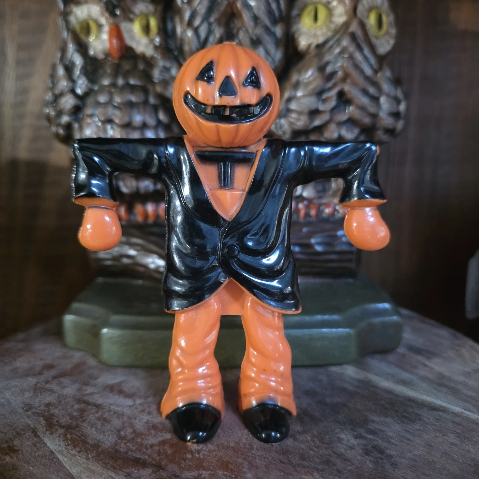 Vintage Halloween Pumpkin Scarecrow Rosen Rosbro Hard Plastic Candy Container 5”