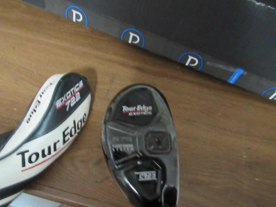 TOUR EDGE EXOTICS C723 HYBRID 3 -STIFF - GOOD COND. W/ HEADCOVER - Image 3 of 4