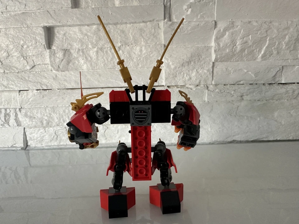 LEGO Ninjago 70500 Kai's Fire Mech, photo 4 sur 5
