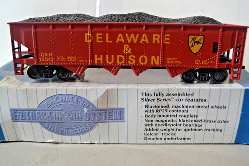 17636 Bachmann H0 Silber Serie 40' Quad Hopper Dalaware & Husson mit Ladung. | Condition: Used